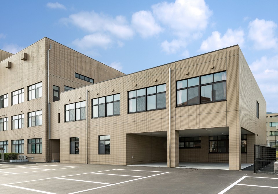 公共 学校 株式会社 志賀設計 公共 学校 株式会社 志賀設計